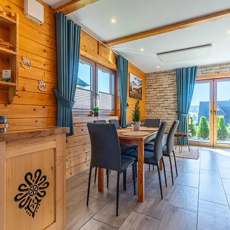 Nyaraló Domki-przystanek Dzianisz