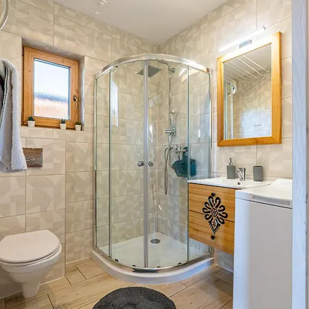 Domki-przystanek Prázdninový dům Dzianisz