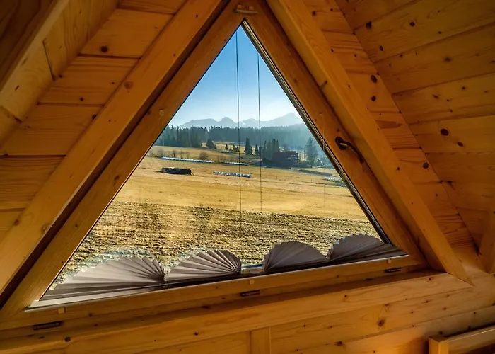 بيت للعطل Domki-przystanek Dzianisz