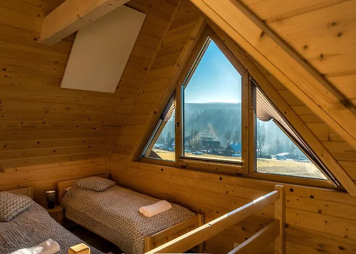 Nyaraló Domki-przystanek *