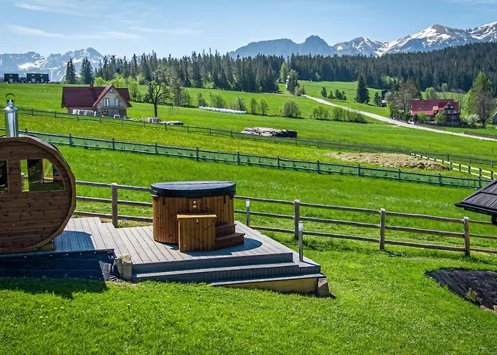 Nyaraló Domki-przystanek