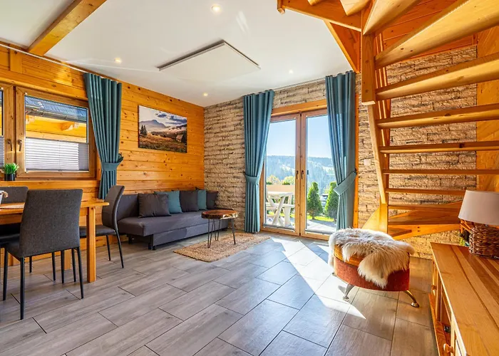 Nyaraló Domki-przystanek