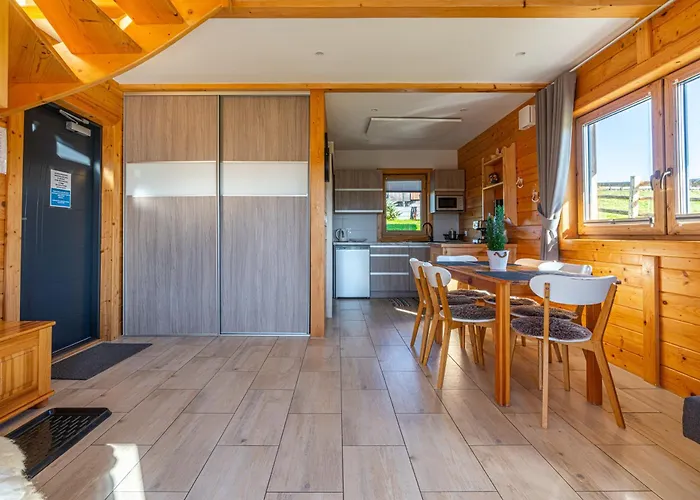 Domki-przystanek Nyaraló