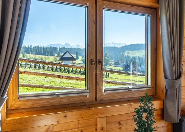 Nyaraló Domki-przystanek *