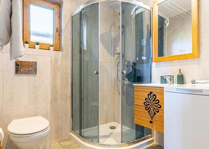 Nyaraló Domki-przystanek